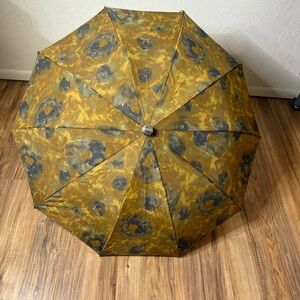 Vintage KOBOLD Automatic Floral Watercolor Gold Blue Umbrella Rain Silver Handle